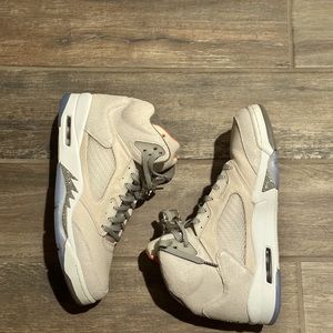 Air Jordan 5 Retro
